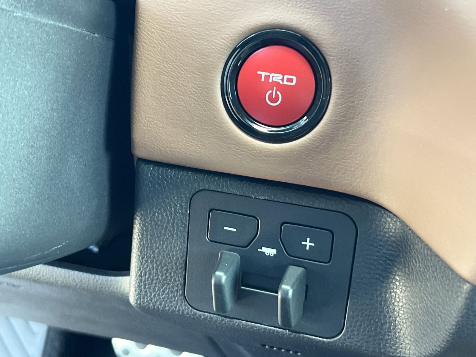 2026 Toyota Tundra Hybrid 1794 Edition