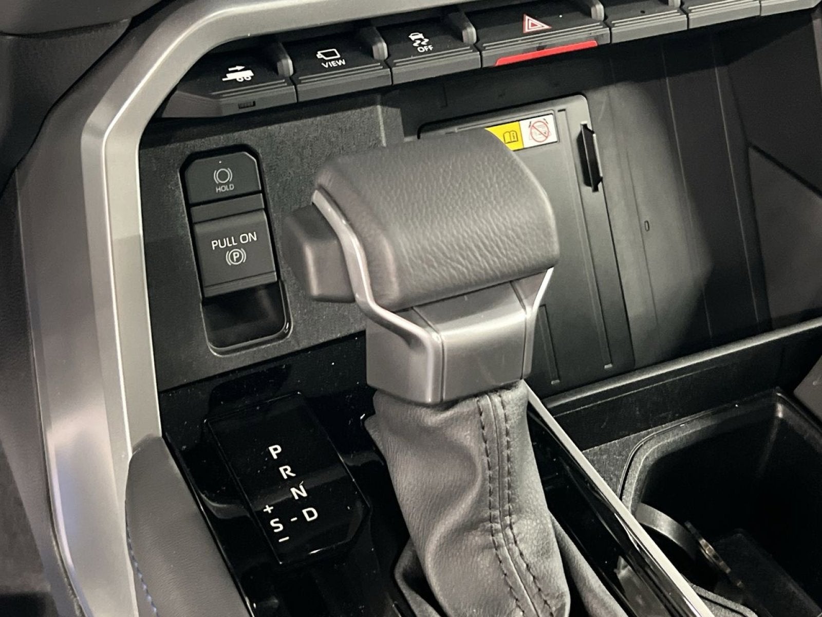 2024 Toyota Tundra Hybrid Platinum