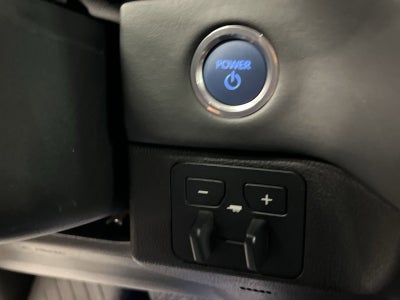2024 Toyota Tundra Hybrid Platinum