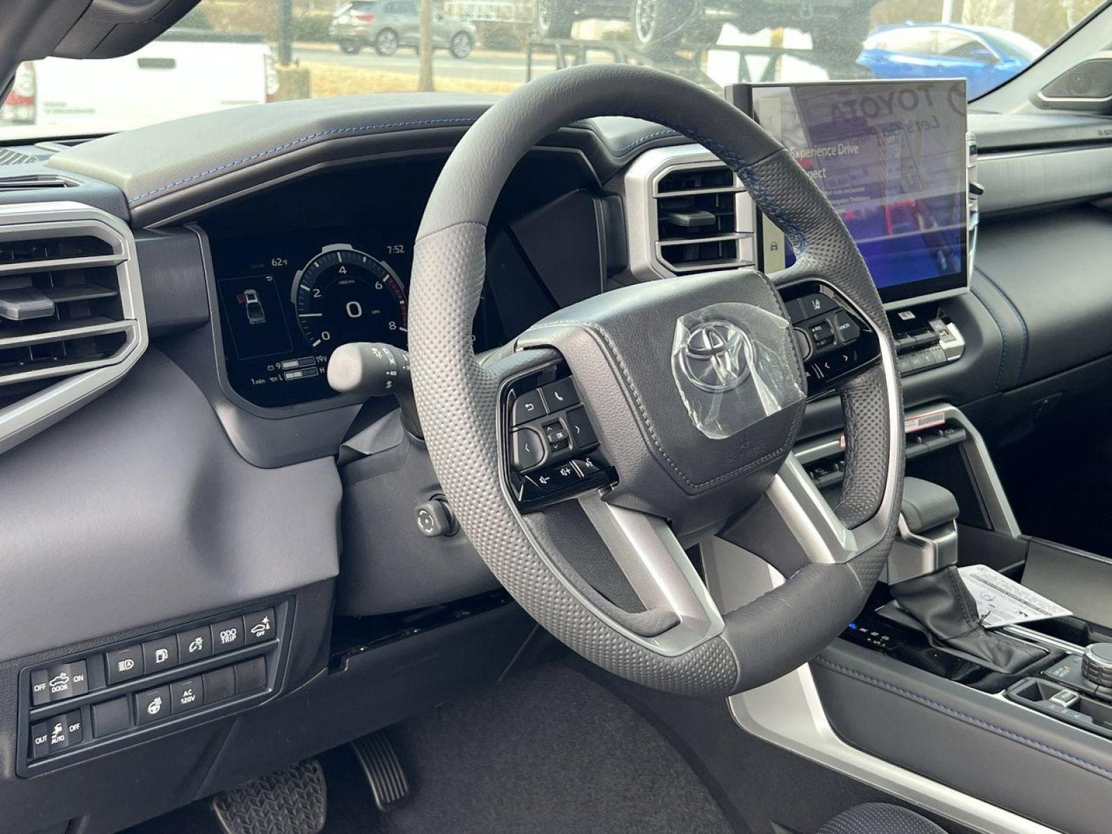 2025 Toyota Tundra Hybrid Platinum