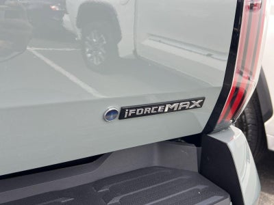 2025 Toyota Tundra Hybrid Platinum