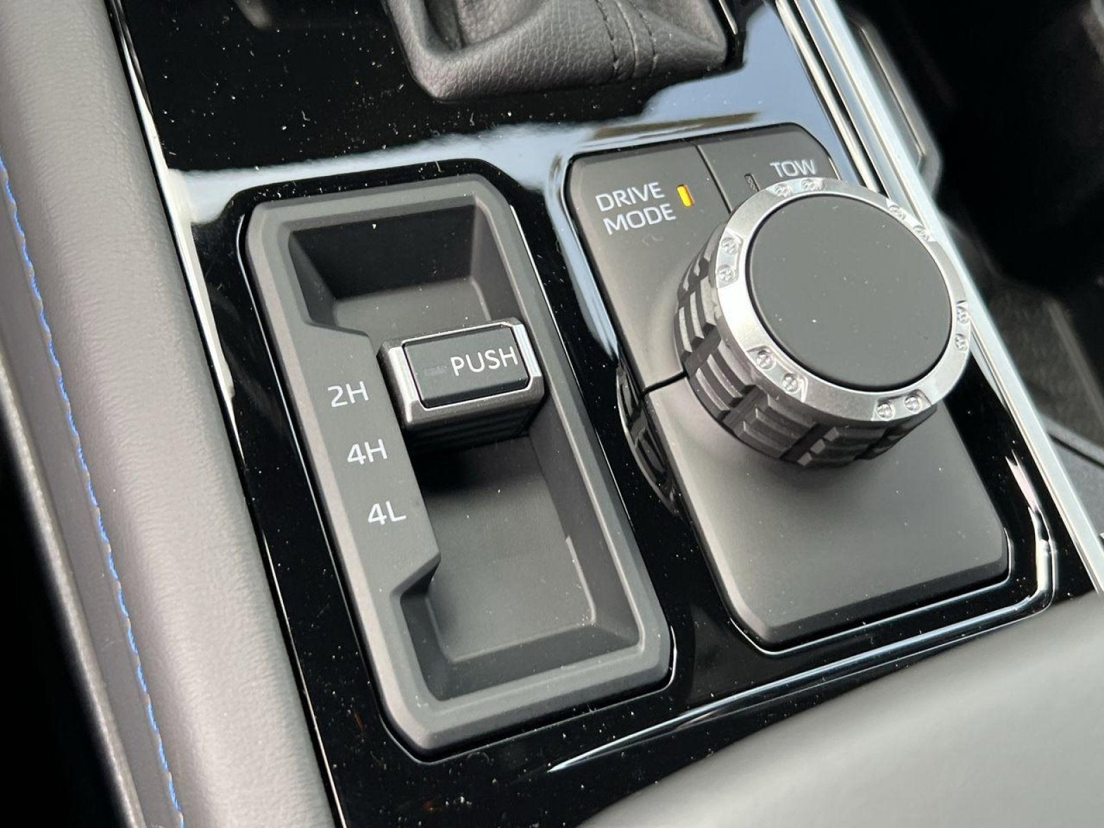 2025 Toyota Tundra Hybrid Platinum