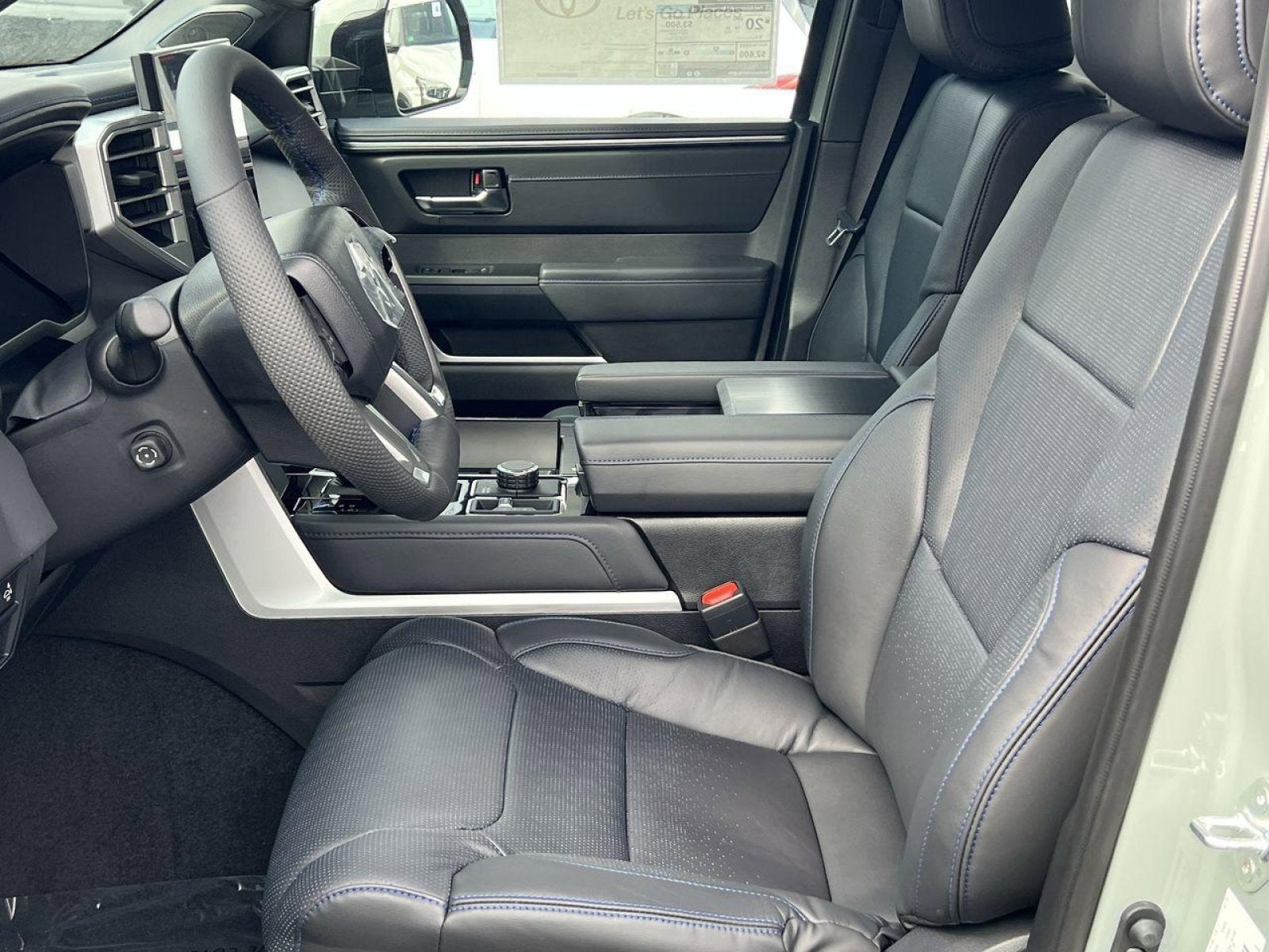 2025 Toyota Tundra Hybrid Platinum