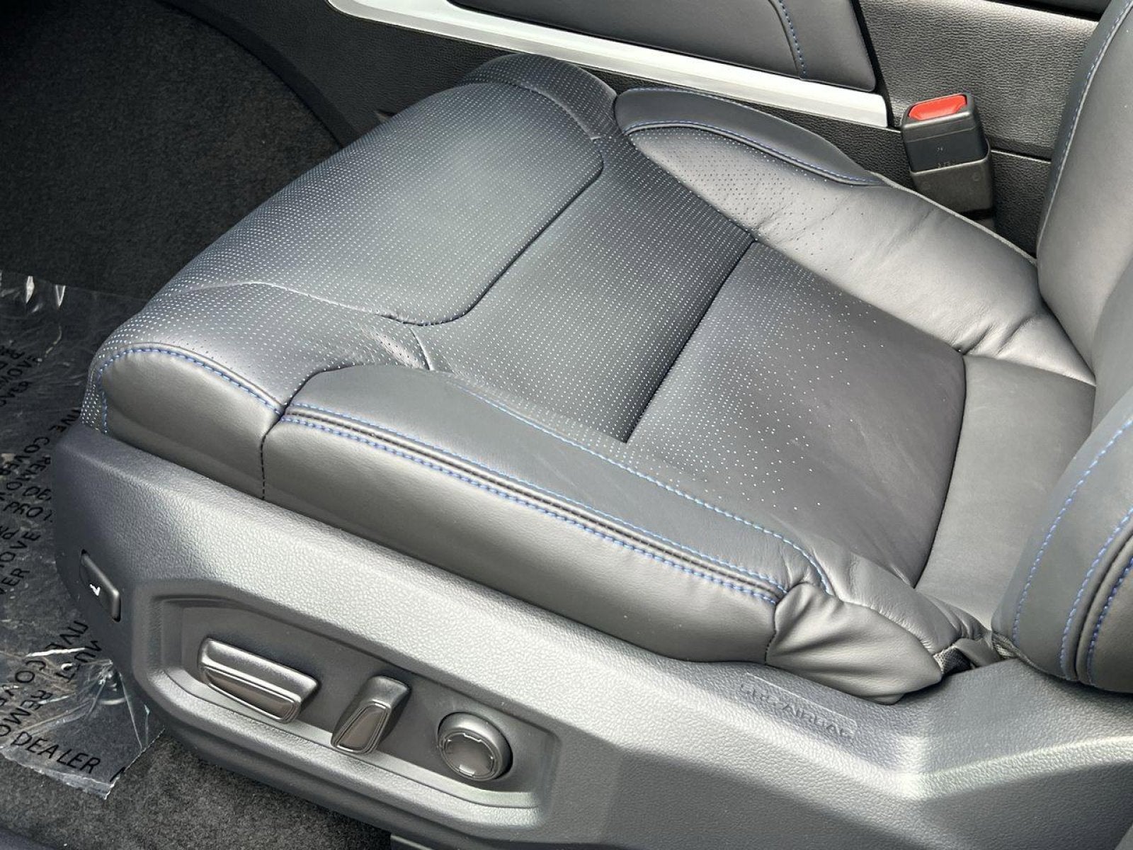 2025 Toyota Tundra Hybrid Platinum