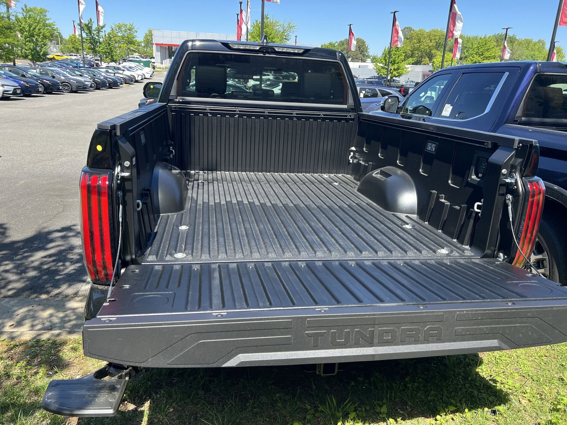 2026 Toyota Tundra Hybrid Platinum