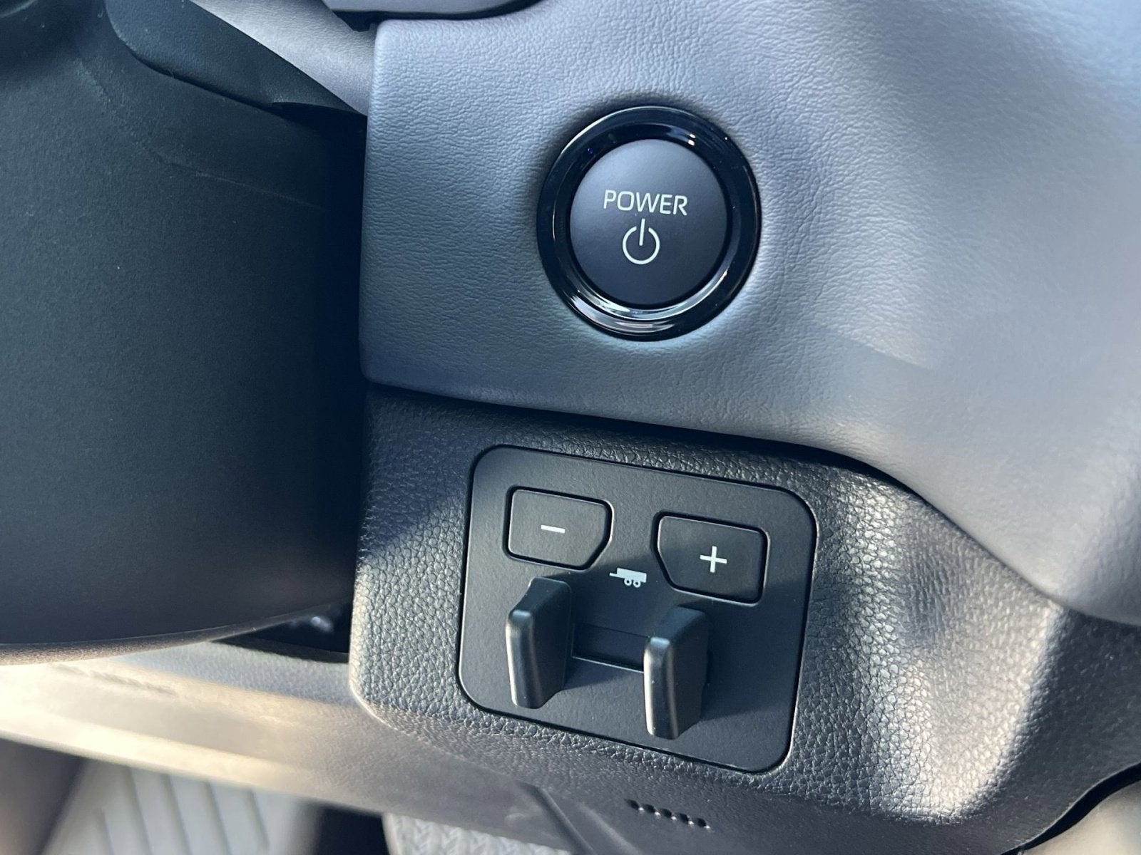 2026 Toyota Tundra Hybrid Platinum