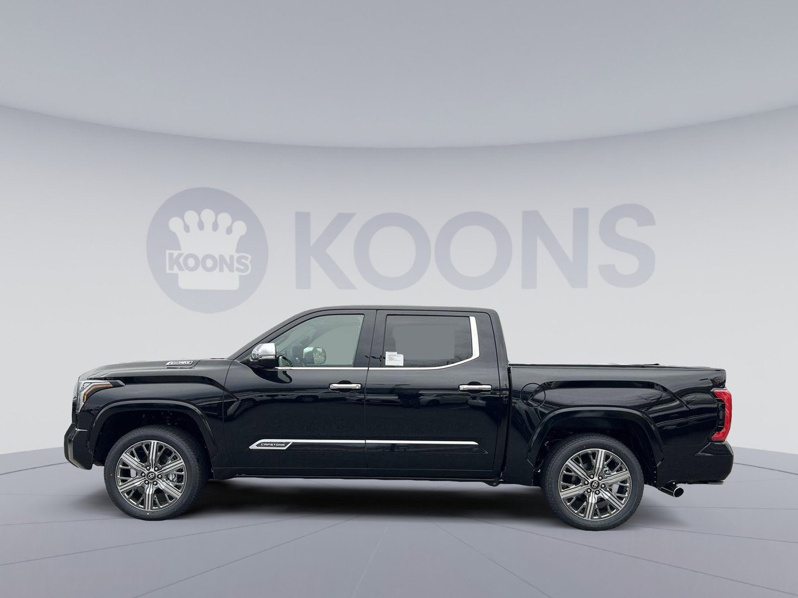 2025 Toyota Tundra Hybrid Capstone