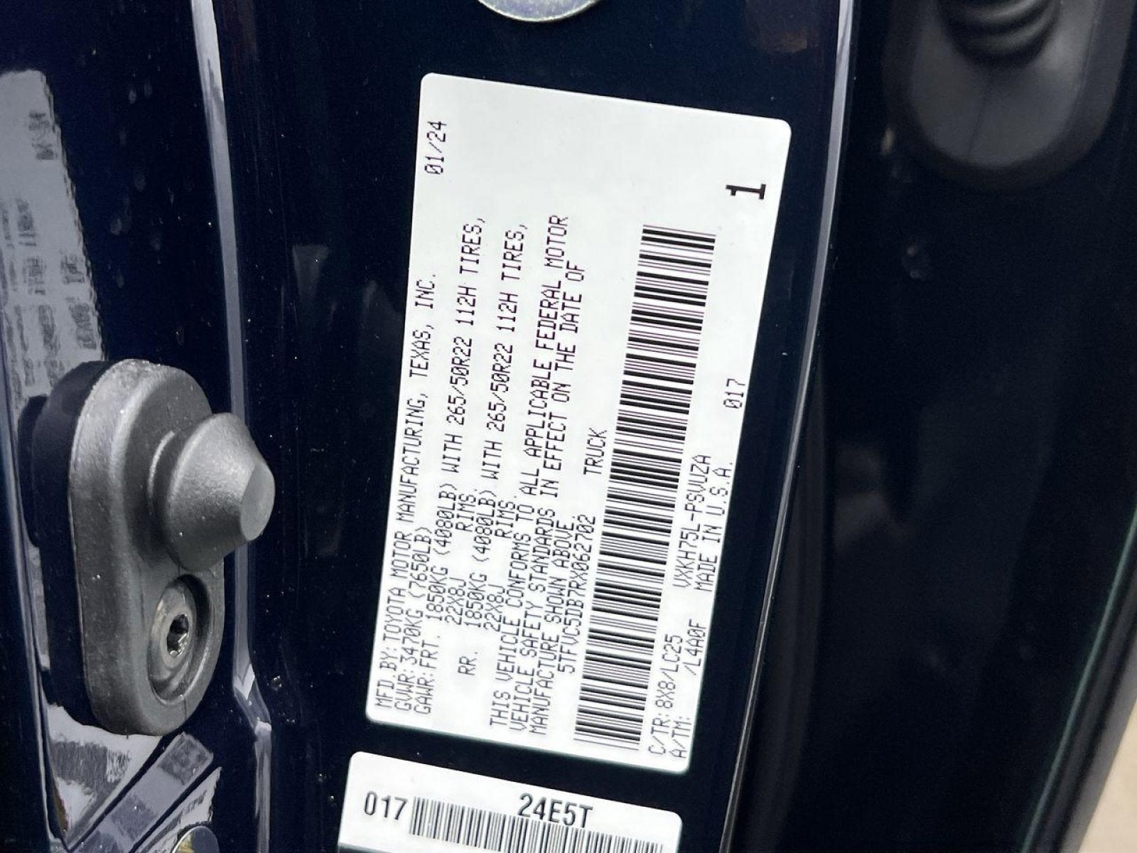 2024 Toyota Tundra Hybrid Capstone