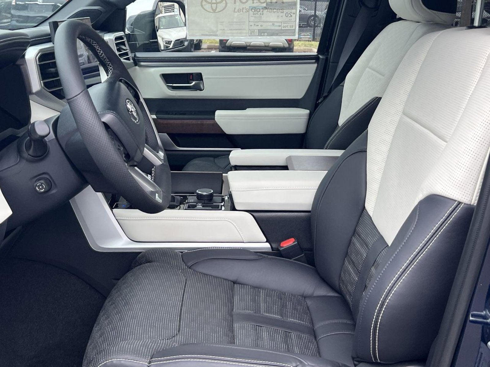 2024 Toyota Tundra Hybrid Capstone