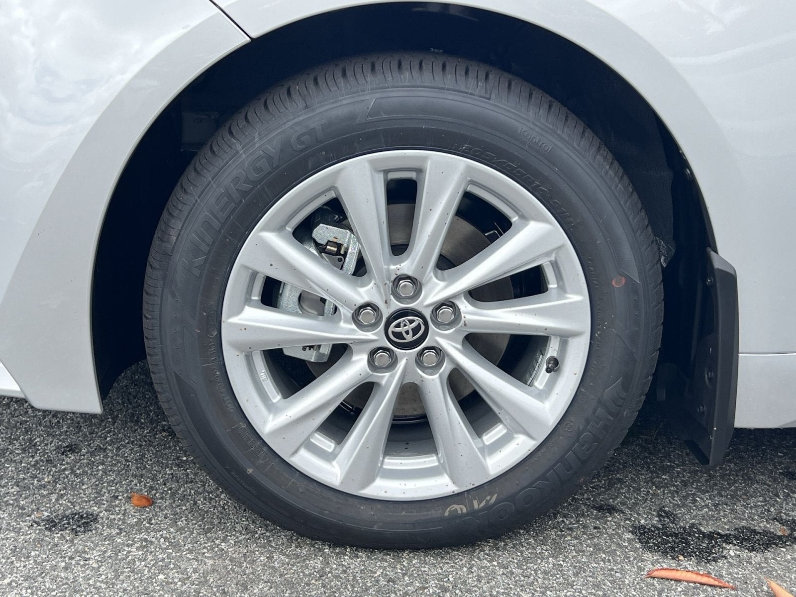 2027 Toyota Corolla LE