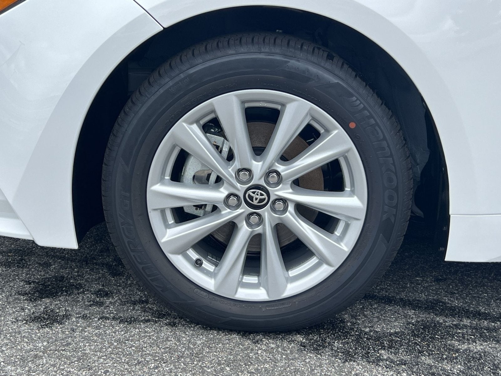 2027 Toyota Corolla LE