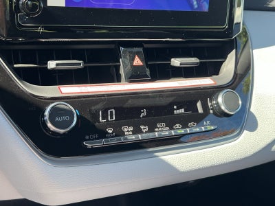 2027 Toyota Corolla SE