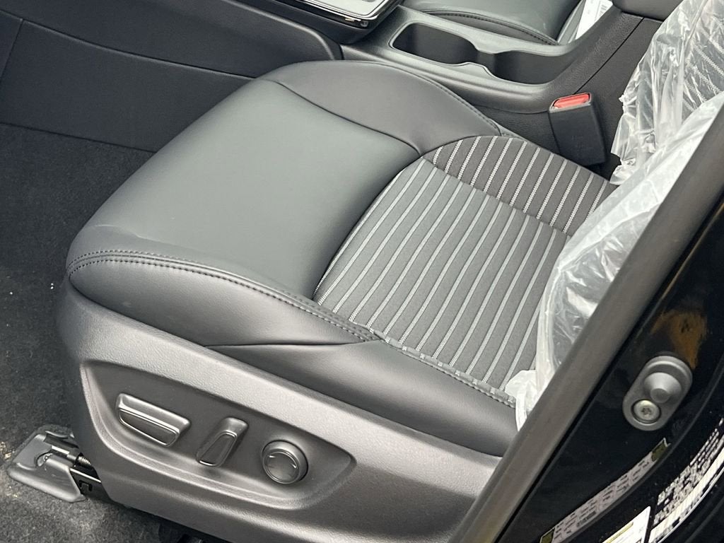 2026 Toyota Corolla Cross Hybrid XSE