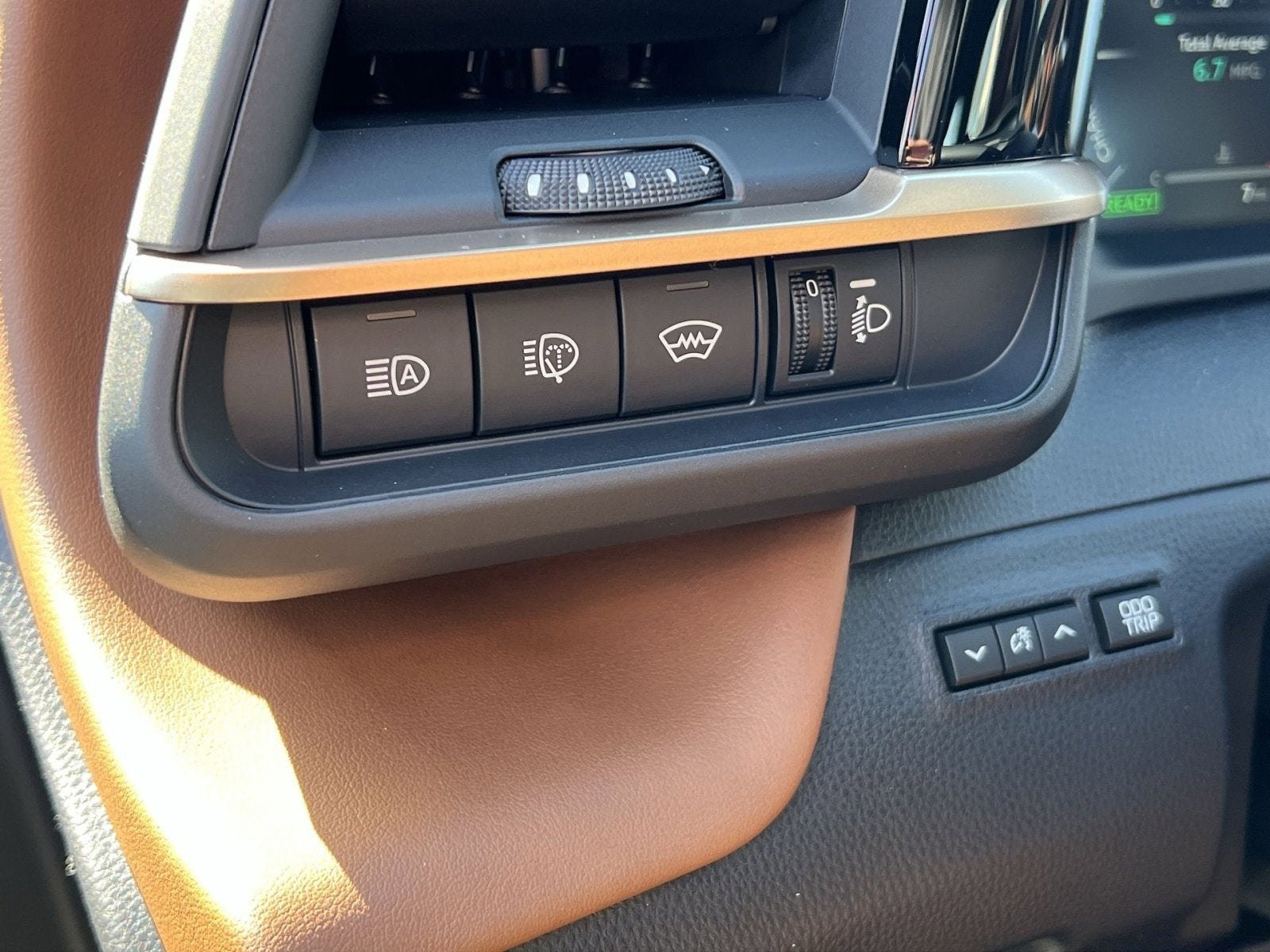 2026 Toyota Crown Signia XLE