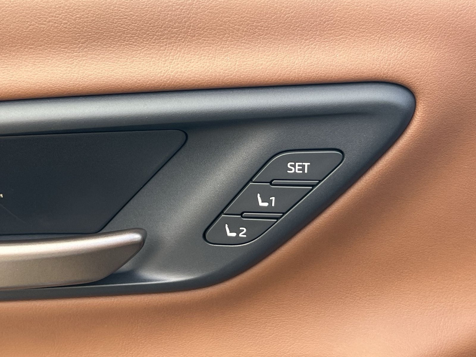 2026 Toyota Crown Signia Limited