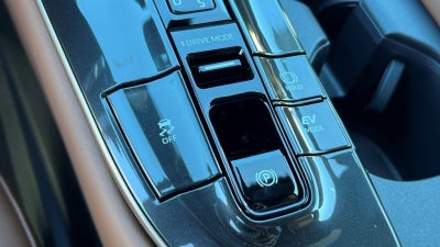 2026 Toyota Crown Signia Limited