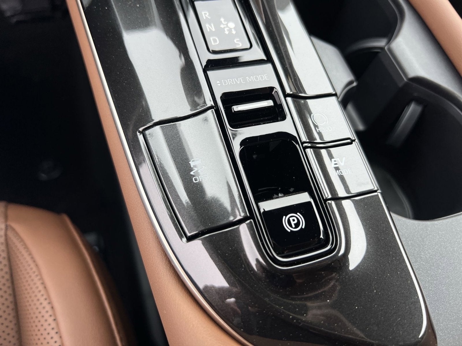 2026 Toyota Crown Signia Limited