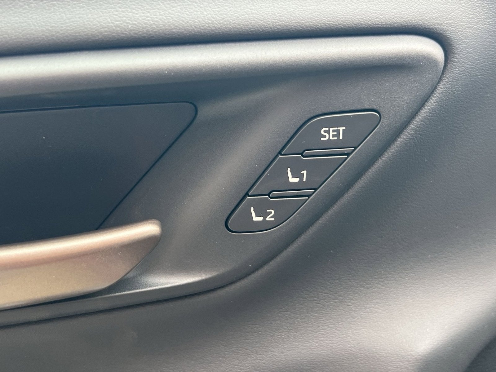 2026 Toyota Crown Signia Limited