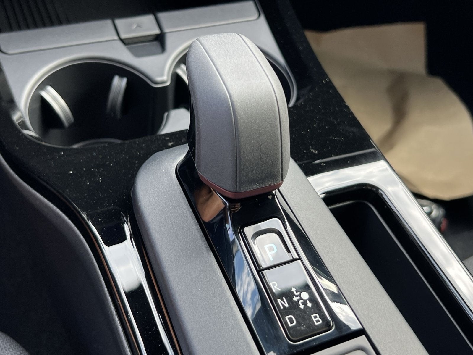 2027 Toyota Prius Plug-In Hybrid SE