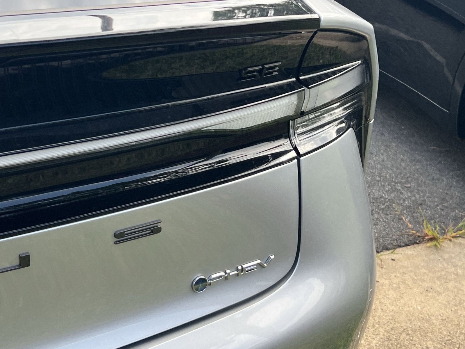 2027 Toyota Prius Plug-In Hybrid SE