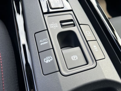 2027 Toyota Prius Plug-In Hybrid SE