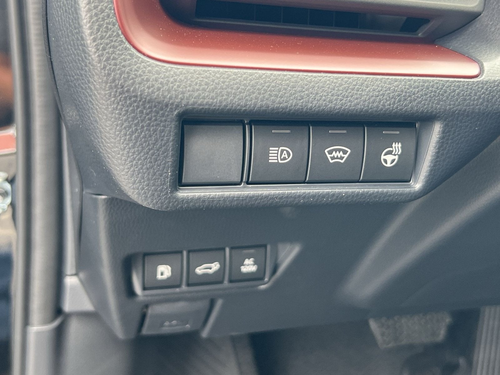 2027 Toyota Prius Plug-In Hybrid XSE Premium