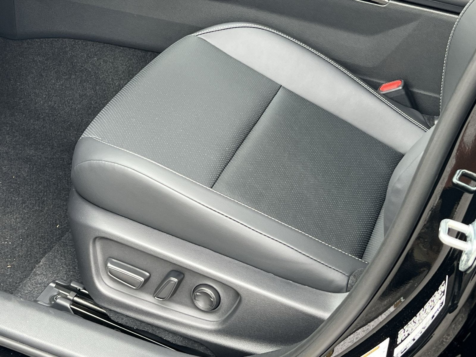 2027 Toyota Prius XLE