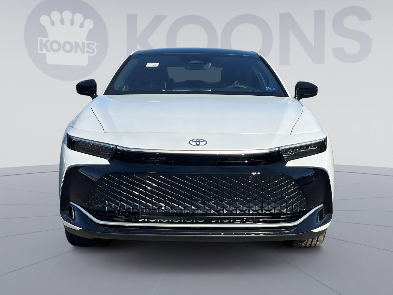 2026 Toyota Crown Platinum