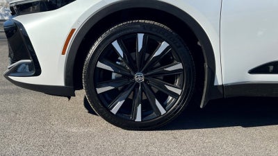 2026 Toyota Crown Platinum