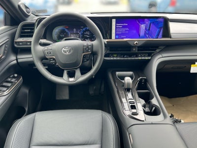 2026 Toyota Crown Platinum