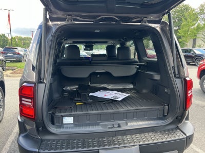 2027 Toyota Land Cruiser Base
