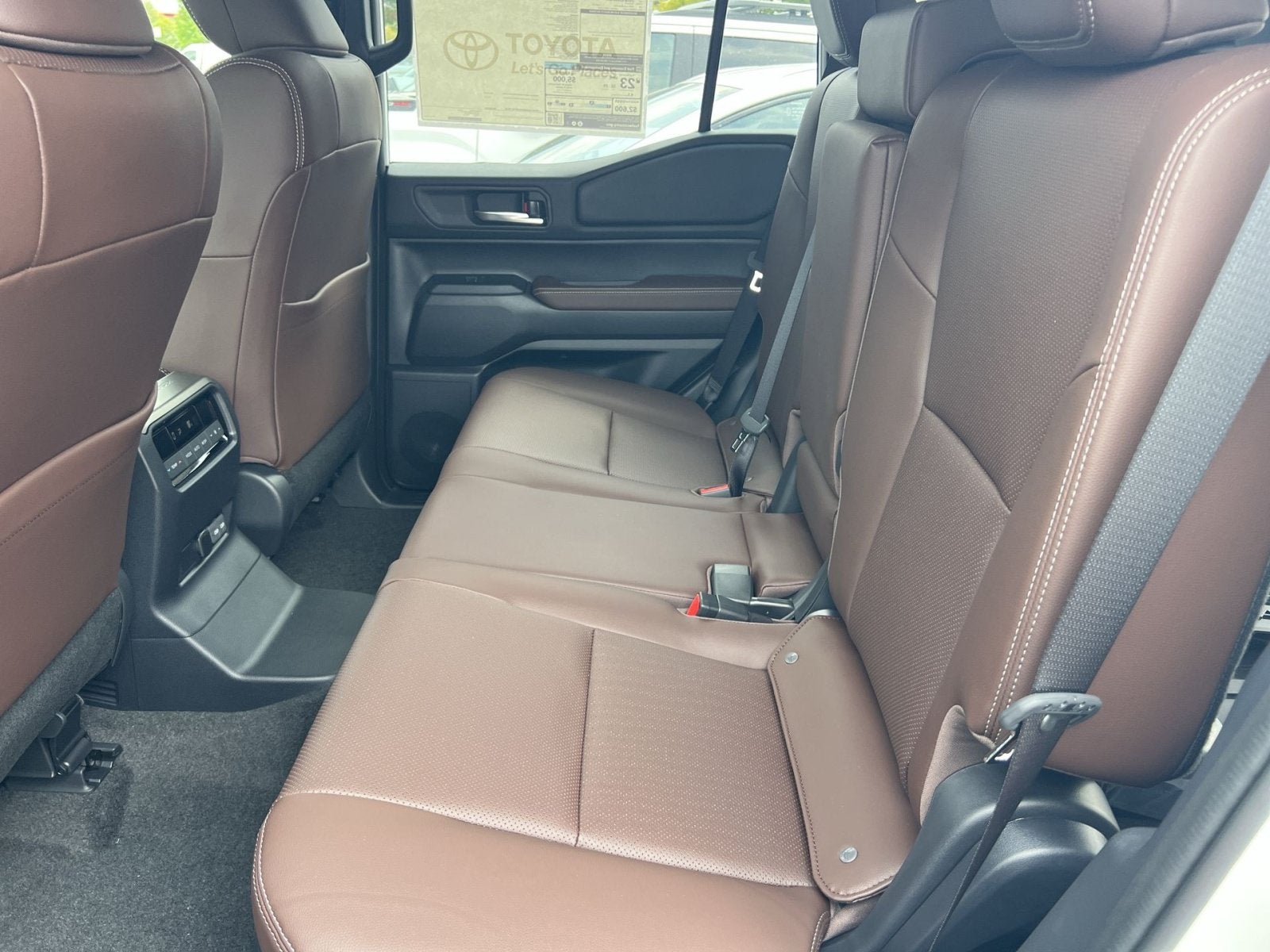 2027 Toyota Land Cruiser Base