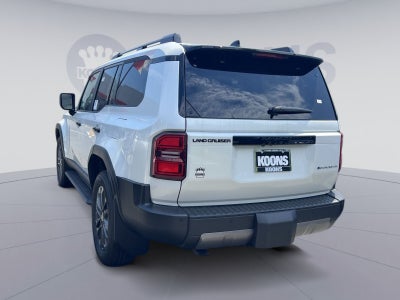 2027 Toyota Land Cruiser Base