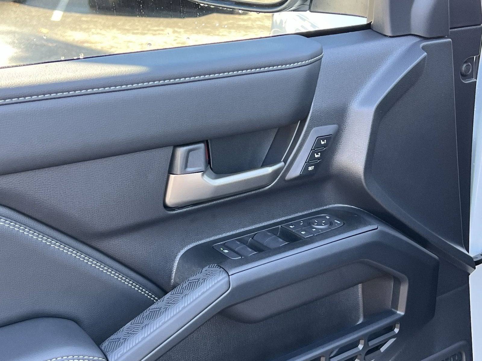 2025 Toyota 4Runner i-FORCE MAX Hybrid Limited