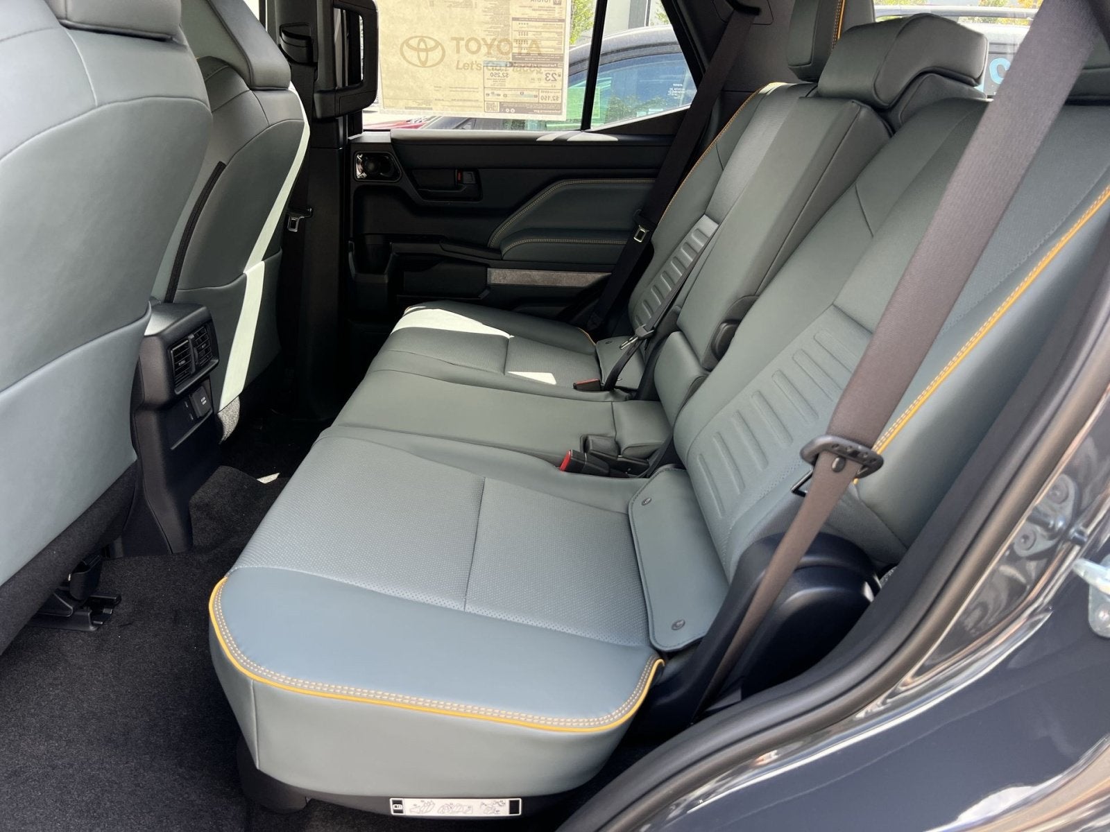 2026 Toyota 4Runner i-FORCE MAX Hybrid Trailhunter