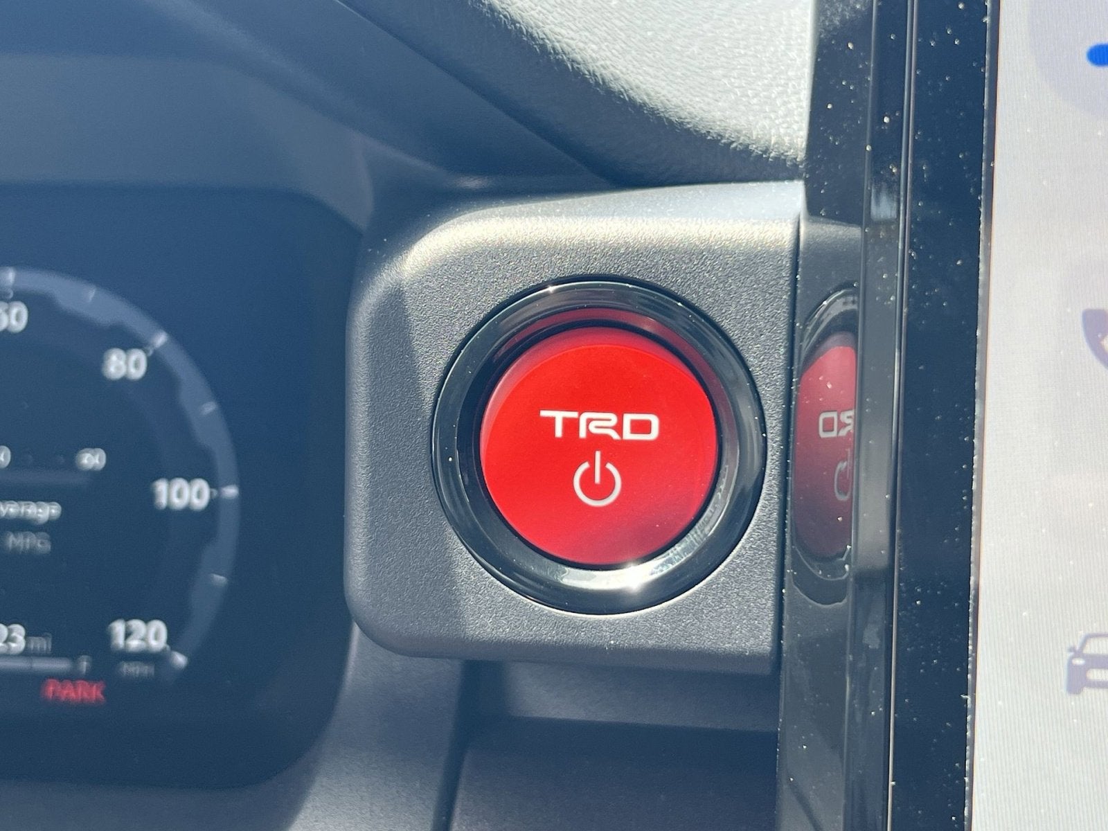 2026 Toyota 4Runner i-FORCE MAX Hybrid TRD Off Road Premium