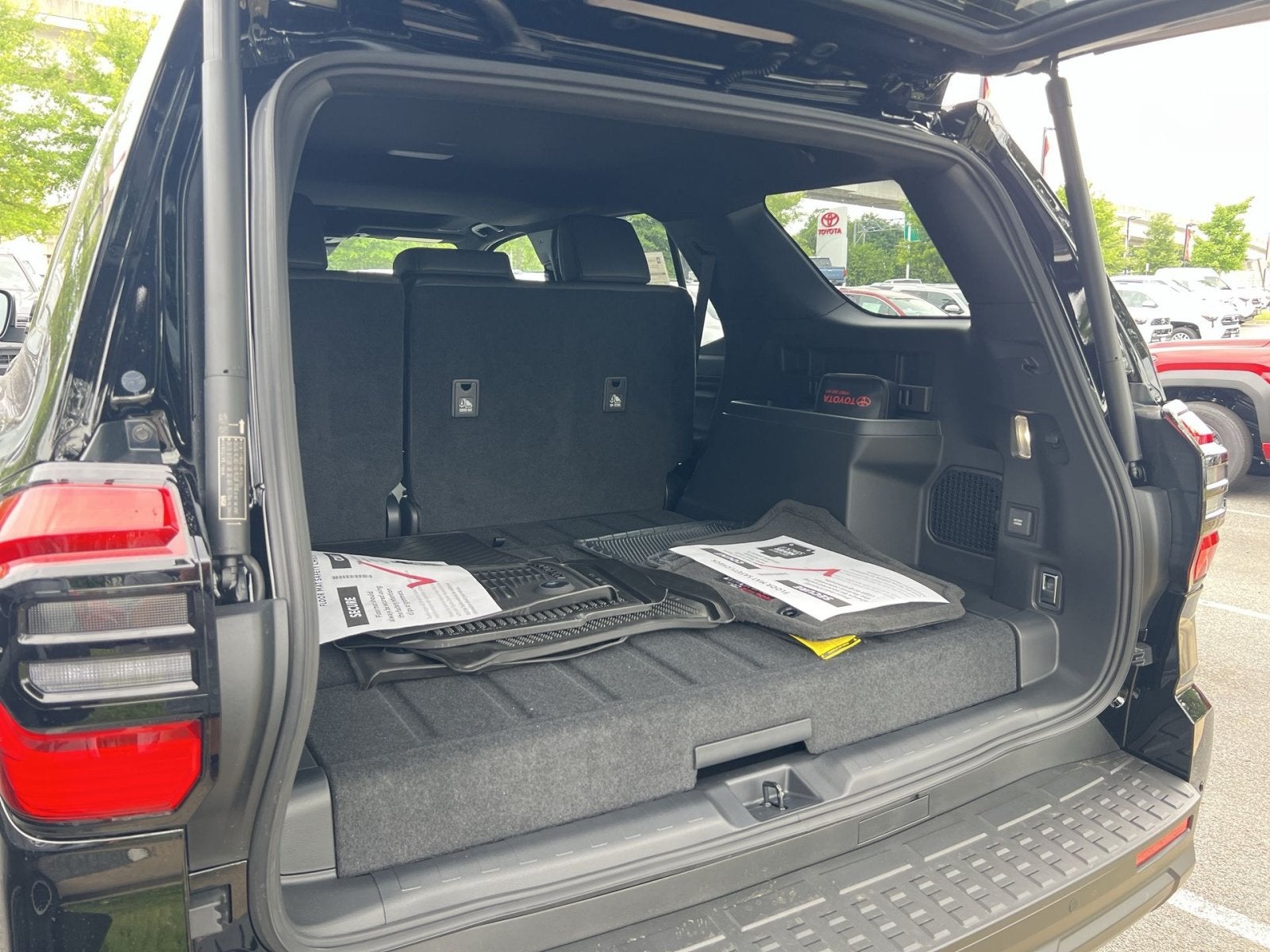 2026 Toyota 4Runner i-FORCE MAX Hybrid TRD Off Road Premium