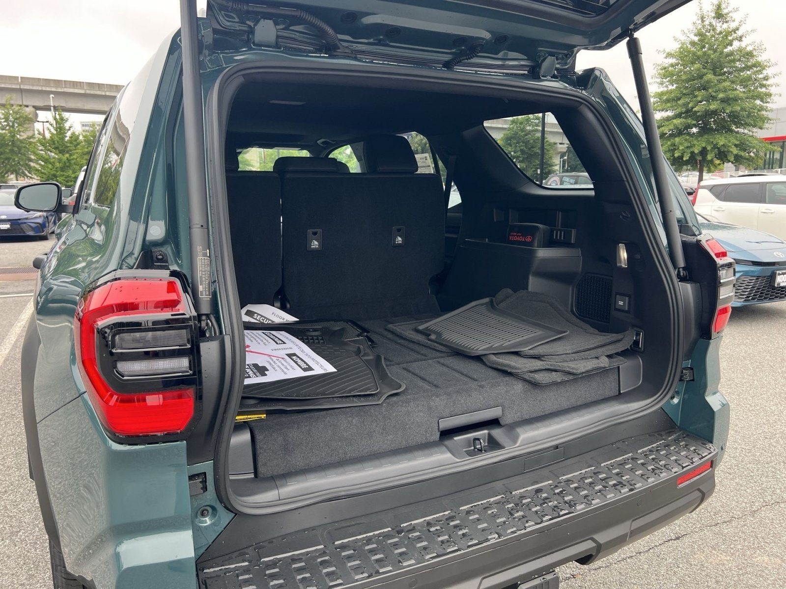 2026 Toyota 4Runner i-FORCE MAX Hybrid TRD Off Road Premium