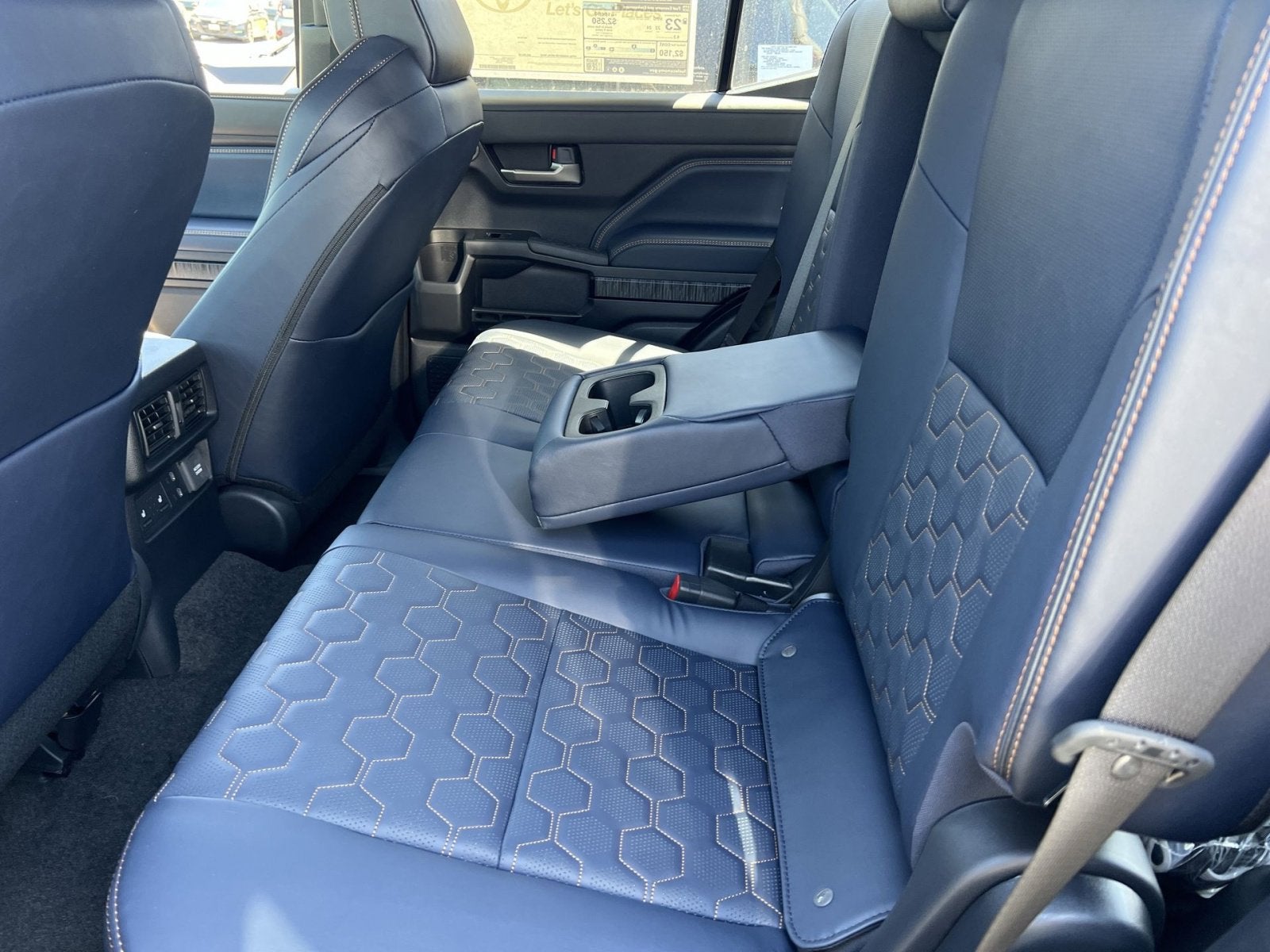 2026 Toyota 4Runner i-FORCE MAX Hybrid Platinum