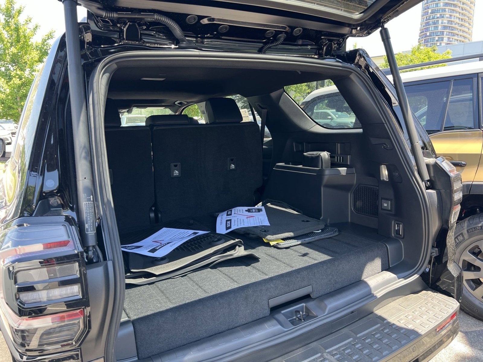 2026 Toyota 4Runner i-FORCE MAX Hybrid Platinum
