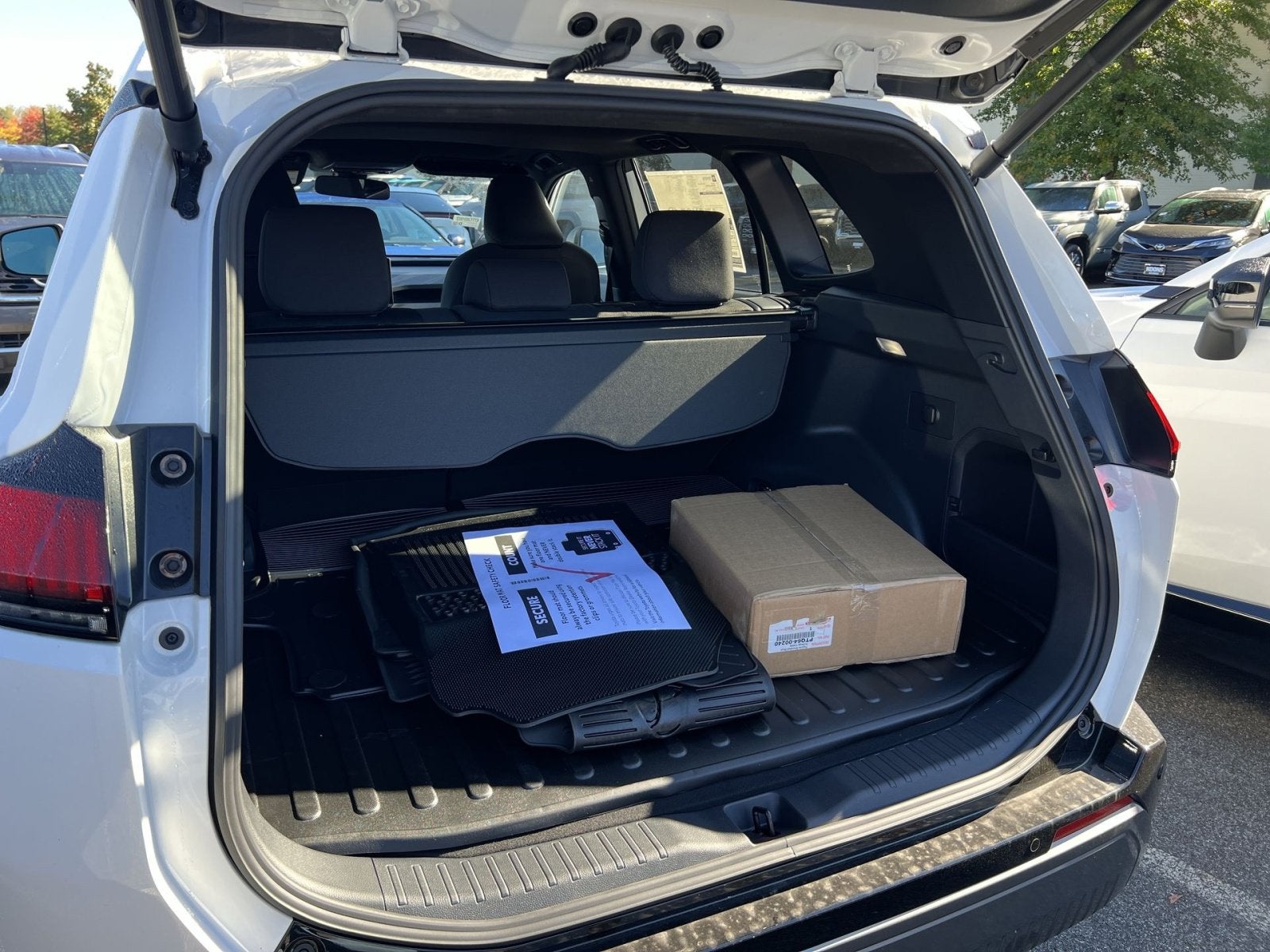 2026 Toyota RAV4 Plug-In Hybrid SE