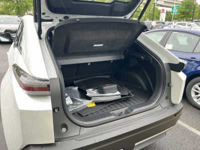 2026 Toyota C-HR Base