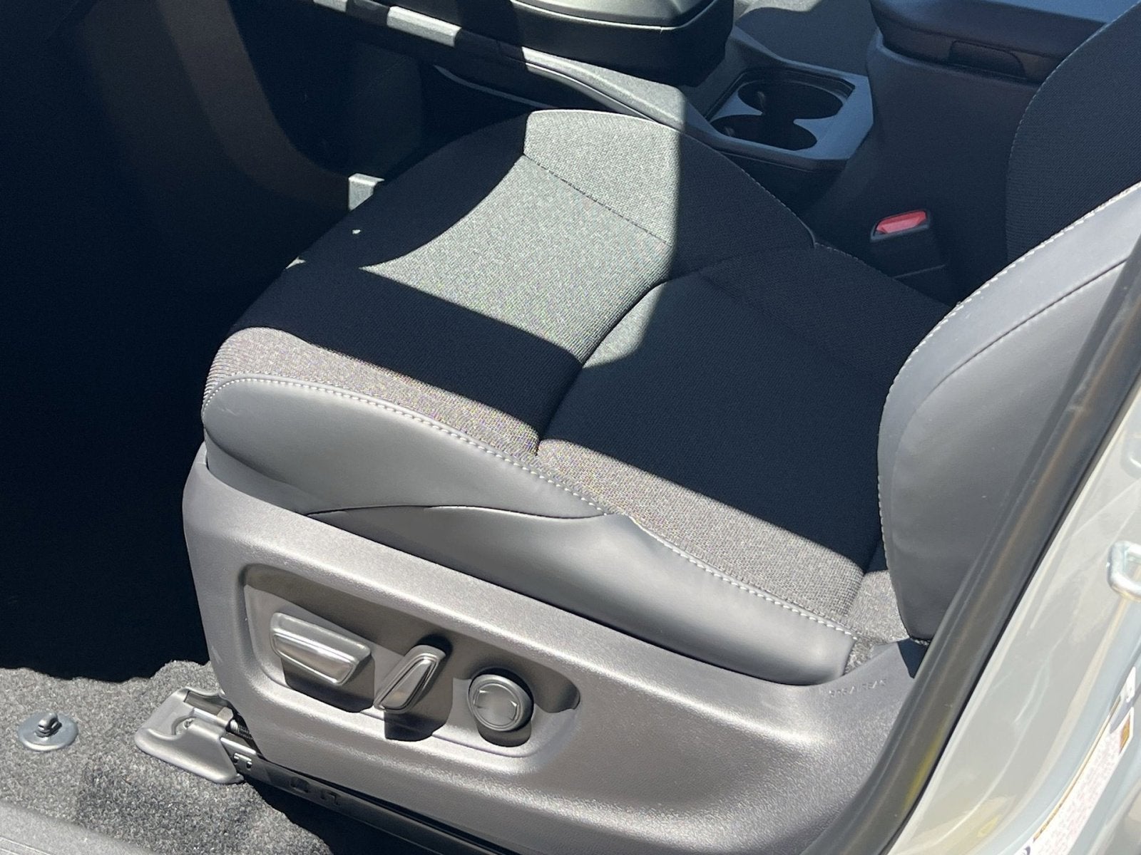 2026 Toyota C-HR Base