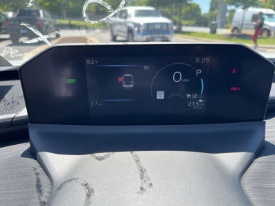 2026 Toyota C-HR Base