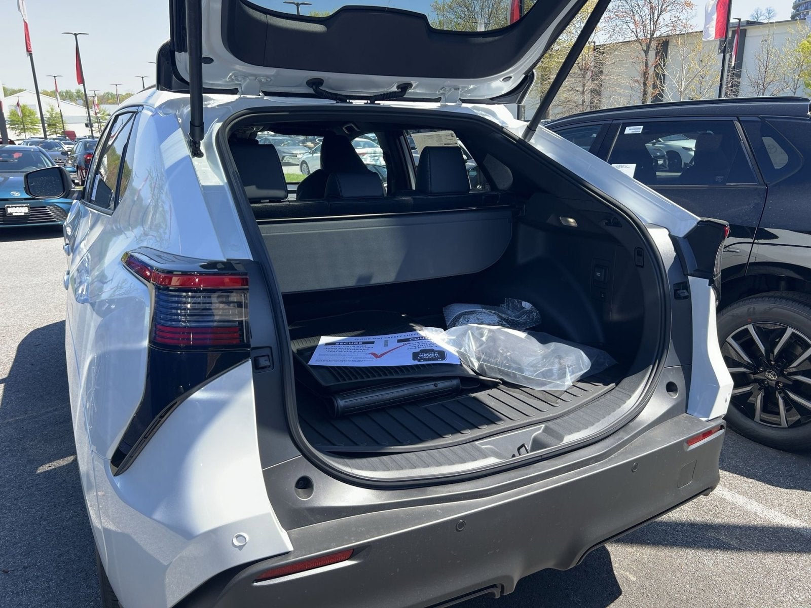 2026 Toyota bZ XLE Plus