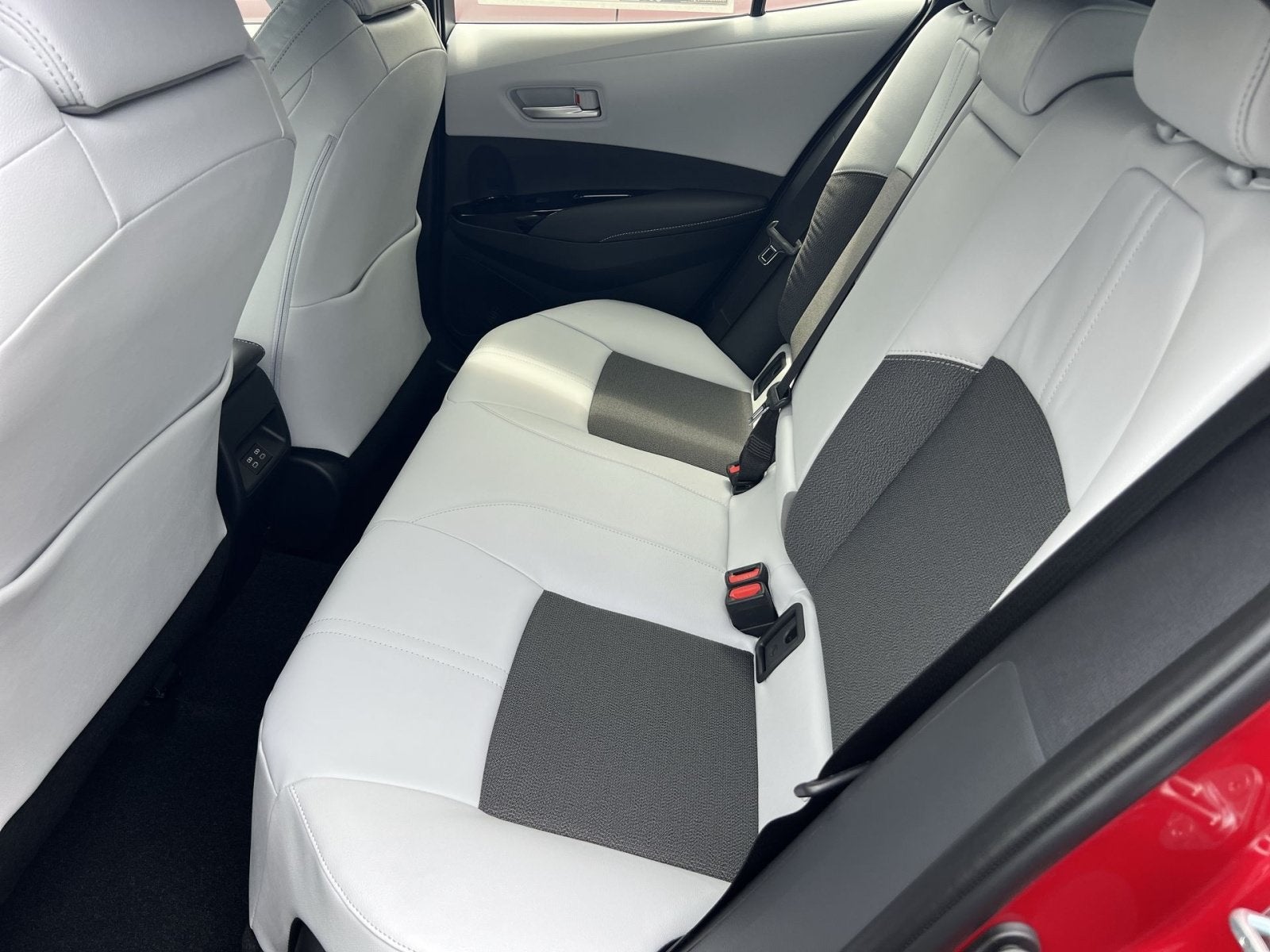 2026 Toyota Corolla Hatchback XSE