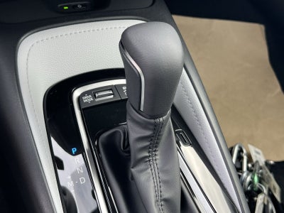 2027 Toyota Corolla Hatchback SE