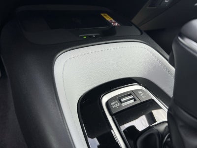 2027 Toyota Corolla Hatchback SE