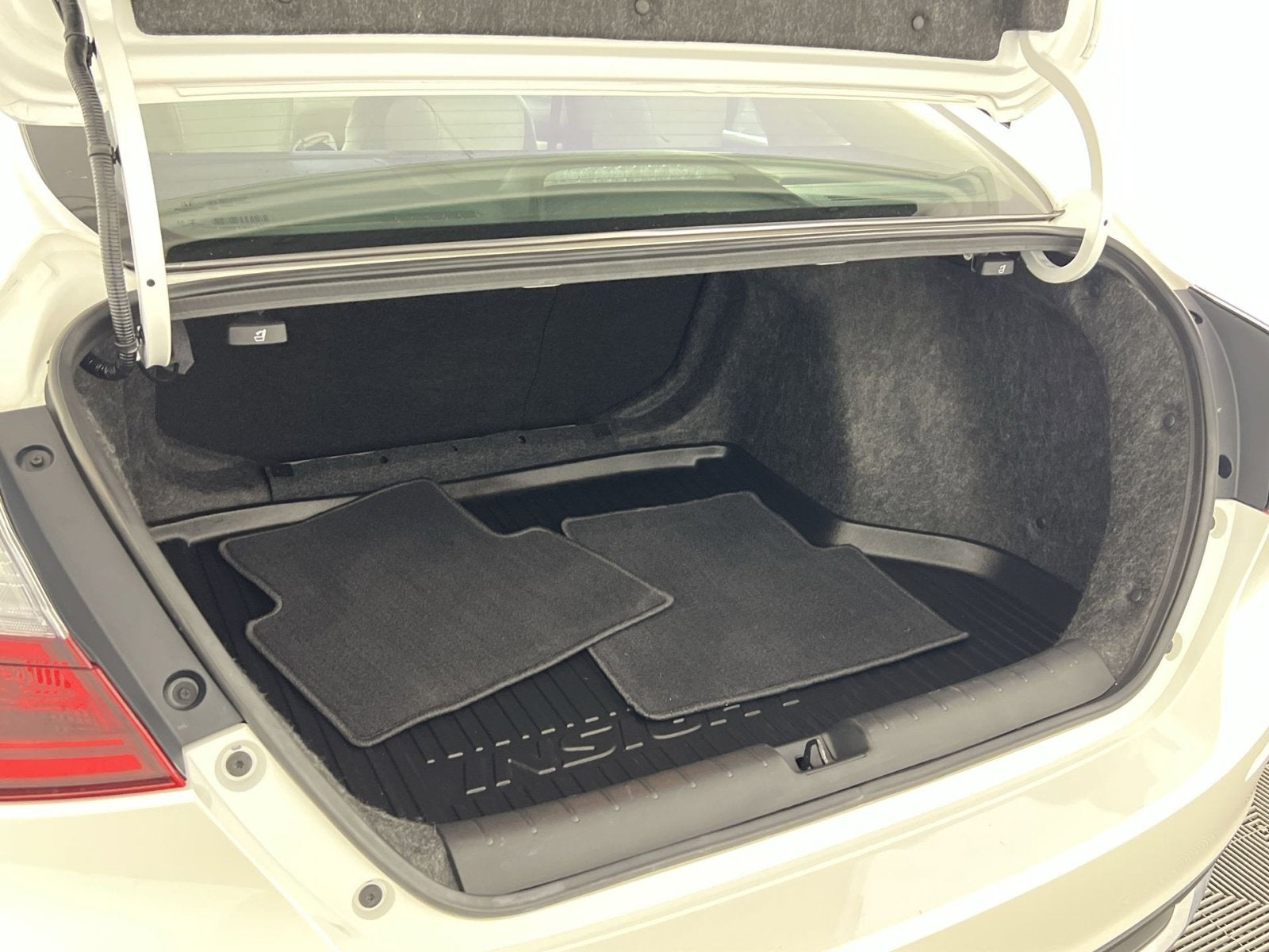 2019 Honda Insight Touring