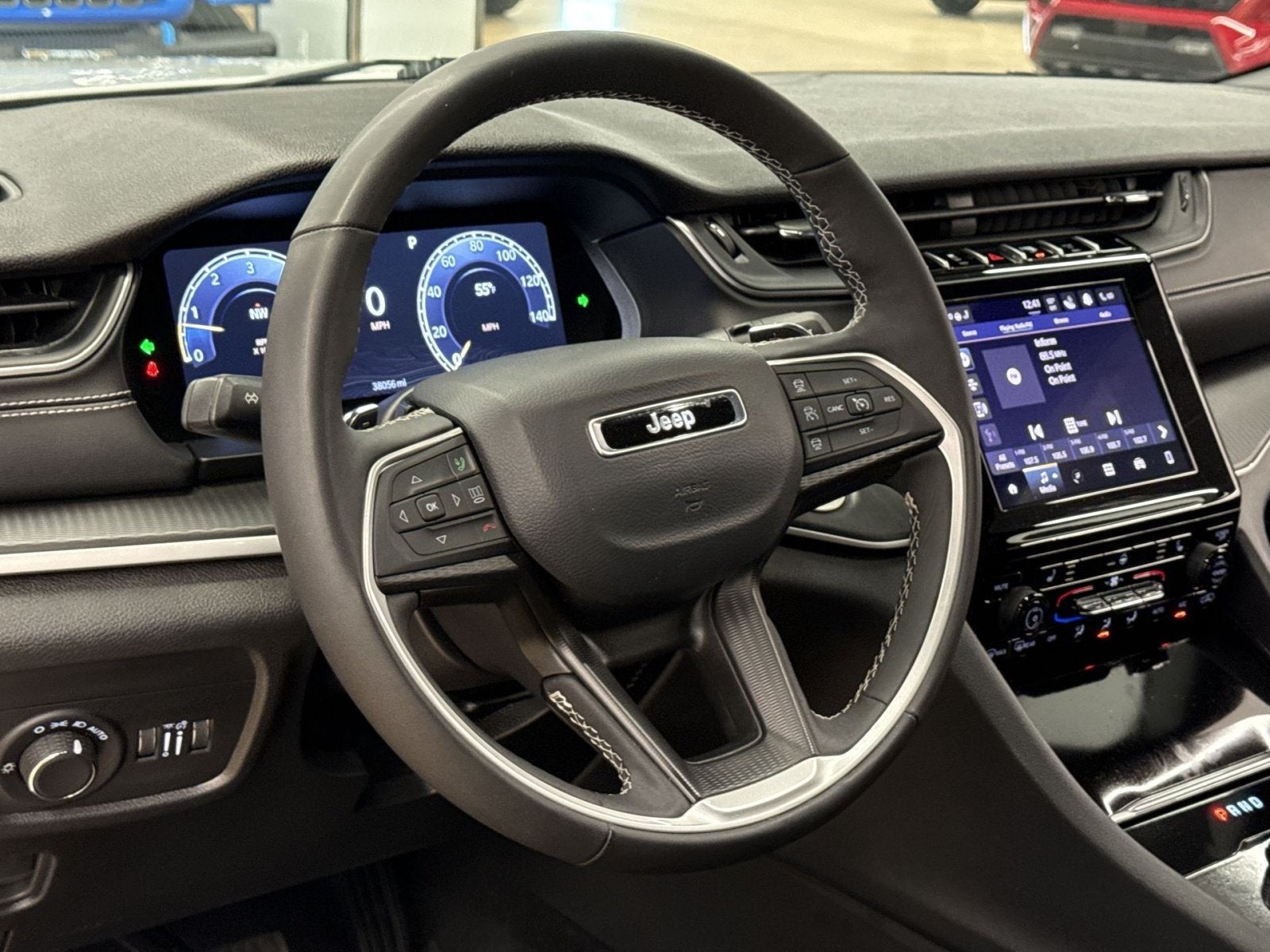 2025 Jeep Grand Cherokee Altitude